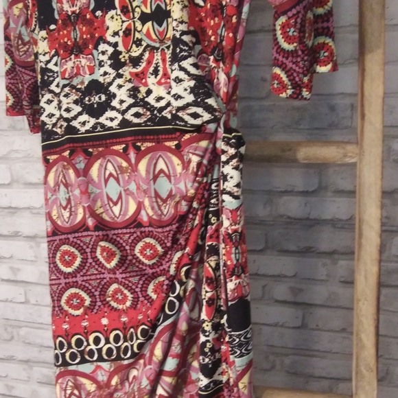 Olivia Matthews 3/4 sleeve Dress - Picture 4 of 4